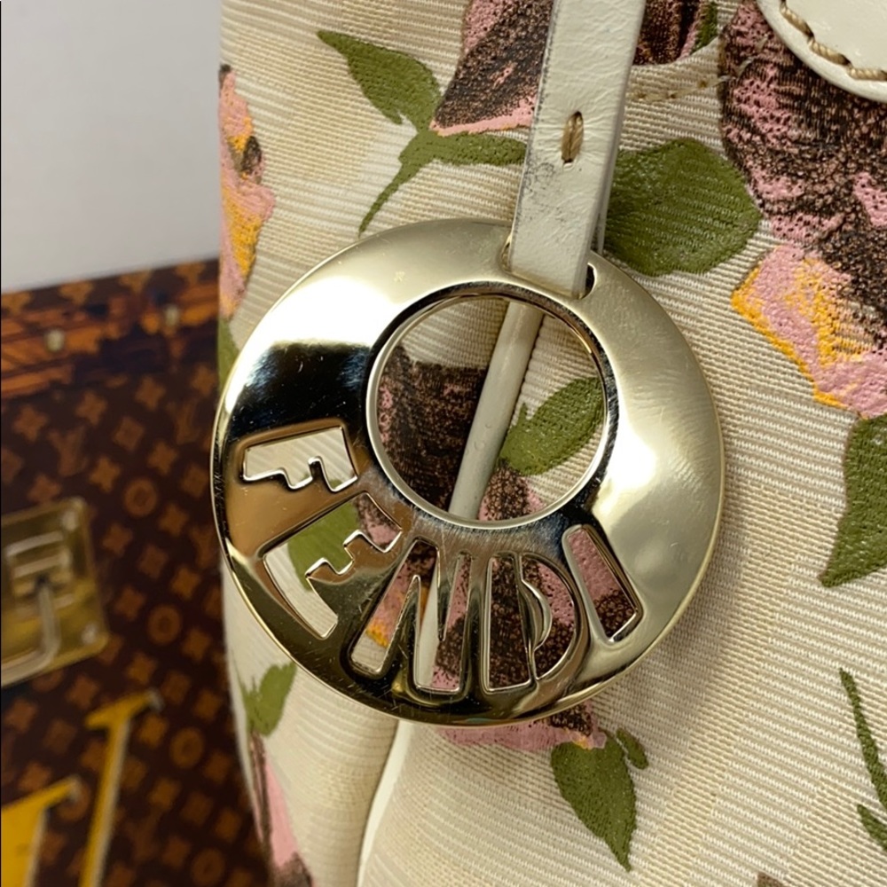 Fendi 🌹shoulder bag
